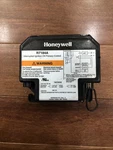 Honeywell Interrupted Ignition Oil Primary Control. Fixed Price $215.00.