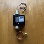 Johnson Controls Penn Differential Pressure P74EA-8 Range / 26 Psi. Fixed Price $65.00.