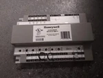Honeywell W7215B1004 Series Economizer Logic Module 24VAX 60HZ (206630). Fixed Price $296.00.