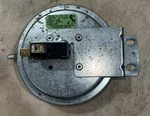 Carrier FS6761-1560 Air Pressure Switch Tridelta 40405-005 Used **tested**. Fixed Price $65.00.
