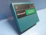 Honeywell R7847A1025 Flame Signal Amplifier - 0.8 Or 1.0 Second Response Vol. Fixed Price $366.04.