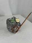 700-205 Robertshaw 1/2" Hydraulic Valve Snap Throttle. Fixed Price $330.00.