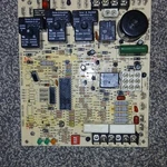 Rheem Furnace Control Board 1028-928 62-24140-02 240VAC 22VDC Plastic. Fixed Price $44.00.