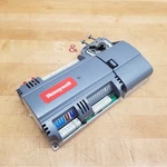 Honeywell PVL6436A Programmable Controller, 20-30VAC, 21VAC Used. Fixed Price $66.49.