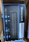 Honeywell S7800A 1142 New Display. Fixed Price $217.11.