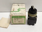 New Old Stock! General Electric 150V 5-POSITION Selector Switch CR104B72202. Fixed Price $33.96.