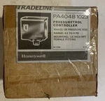 Honeywell PA404B 1023 Pressuretrol Controller. Fixed Price $90.00.