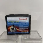 Honeywell Gas Valves Universal Ignition VR8345M4302. Fixed Price $108.95.