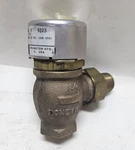 Honeywell VP525A 1226 Pneumatic Radiator Valve 3/4" Spring Range 2-5 Psi. Fixed Price $95.00.