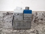 Honeywell V800A1005 / V804A V5306A Furnace Gas Valve Used Free Shipping. Fixed Price $99.99.