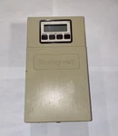 Honeywell T775A1027 Temperature Controller 97-4775 Rev. Fixed Price $89.00.