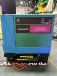 Honeywell - RM7890 1015 Ultraviolet Flame Amplifier Burner Control. Fixed Price $45.00.