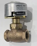 New Honeywell VP531C1000 Pneumatic Radiator Valve 1/2" Npt. Fixed Price $199.00.