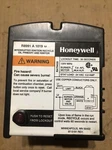 Oem Honeywell R8991 1019 Interrupted Ignition Oil Primary And Ignitor. Fixed Price $889.00.