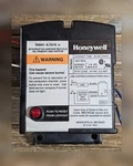 Oem Honeywell R8991 1019 Interrupted Ignition Oil Primary And Ignitor. Fixed Price $99.95.