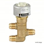 Honeywell VP526A 1027 Pneumatic Unitary 3-WAY Valve 5/8 O.d Flared Connections. Fixed Price $28.75.