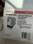 R8184M1051 Honeywell Cad Cell Relay With 24VOLT 40VA Transformer Ac 45. Fixed Price $179.95.